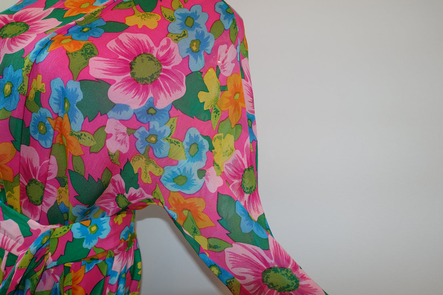 Vintage 80's Albert Nipon Colorful Vibrant Floral Silk Dress